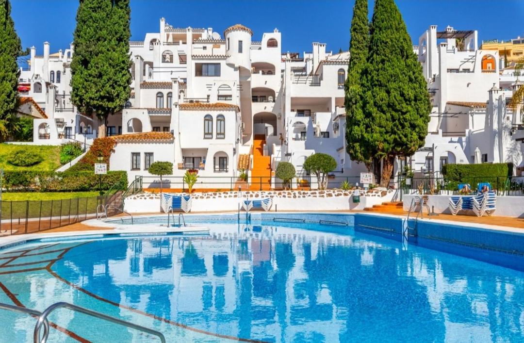 Apartamento Maika Benalsun Pueblo Evita Benalmádena Exterior foto