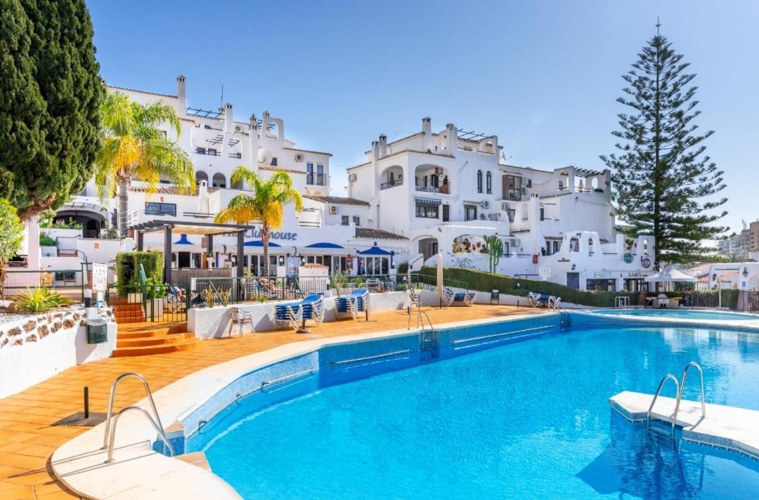 Apartamento Maika Benalsun Pueblo Evita Benalmádena Exterior foto